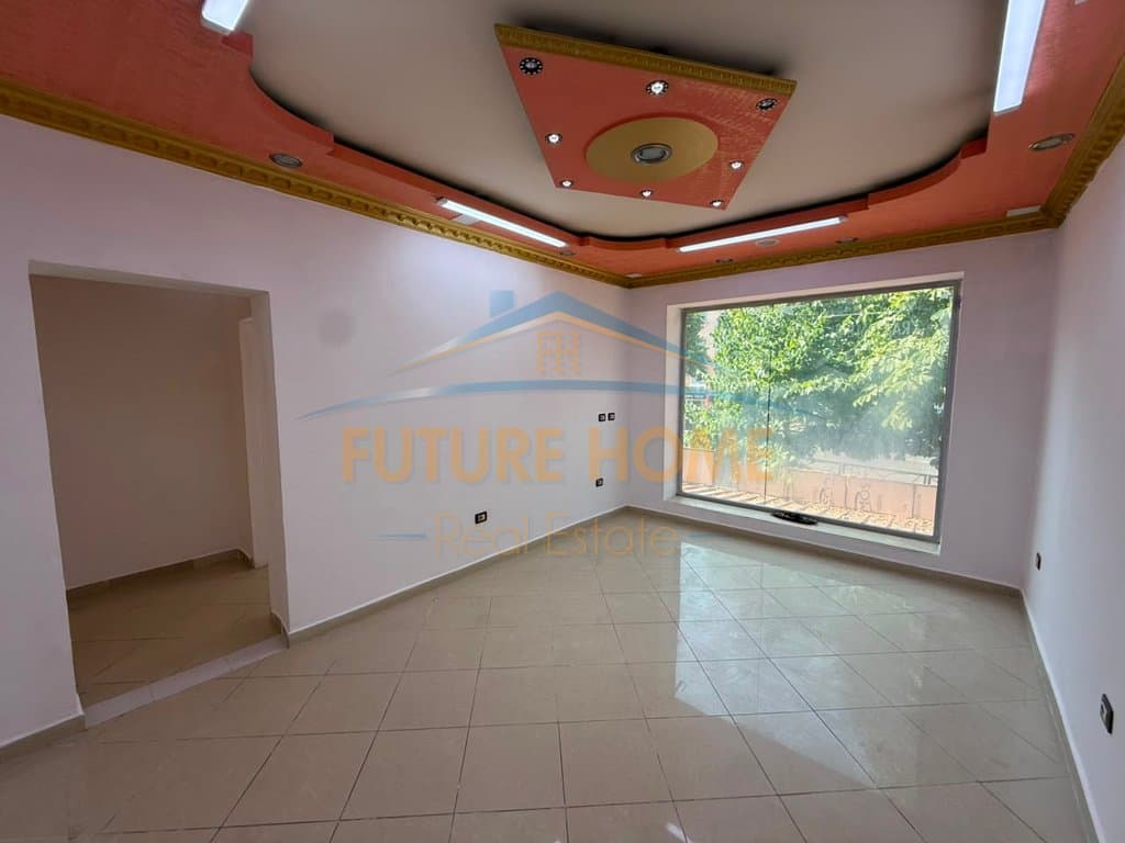 Shitet, Apartament 2+1, Rruga e Durrësit 3