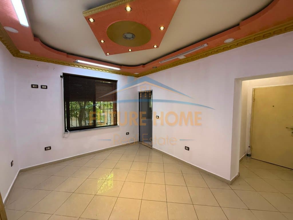 Shitet, Apartament 2+1, Rruga e Durrësit 4