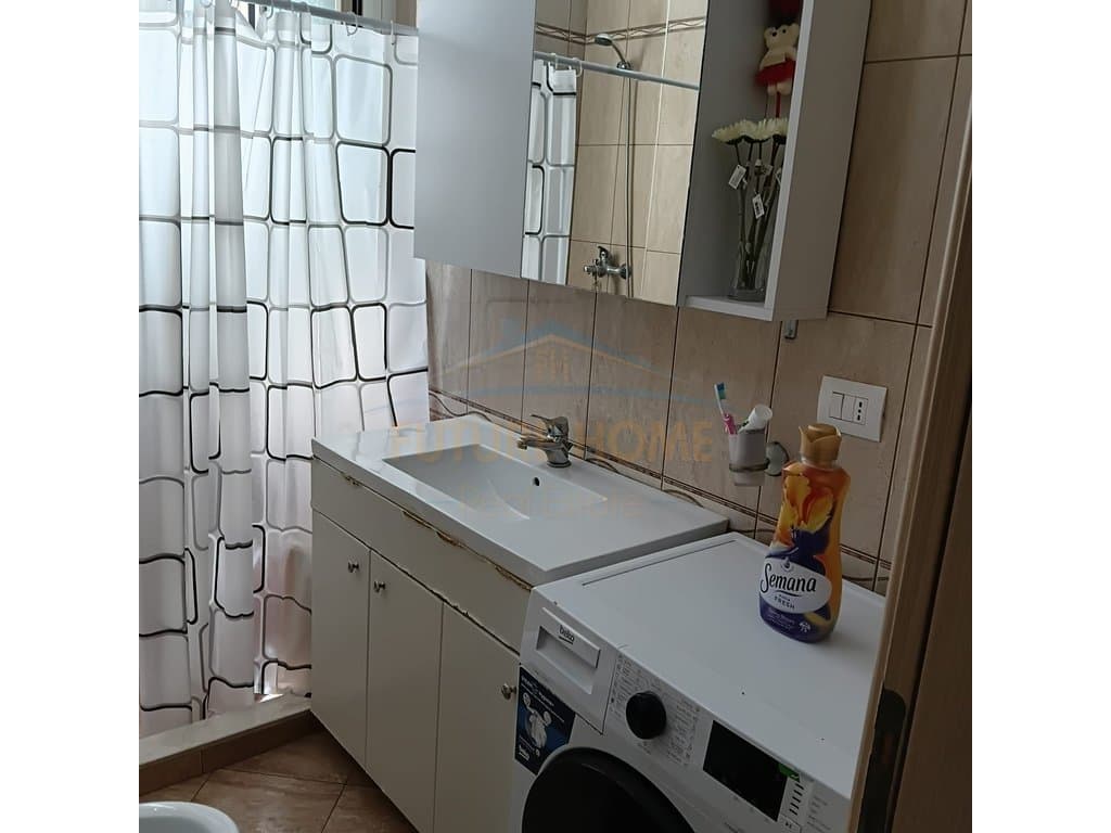 Shitet,Apartament 2+1+2,Lungo Mare,Vlore 4