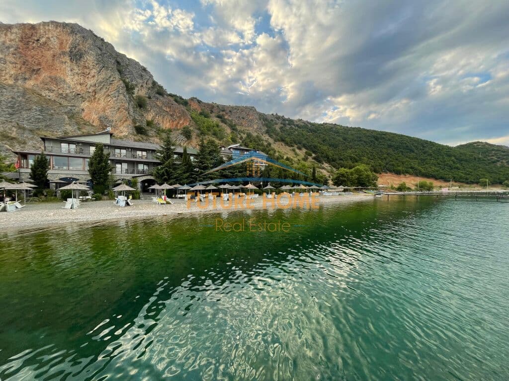 Shitet, Hotel- Bar- Restorant, Pogradec, Lin, Albania 1