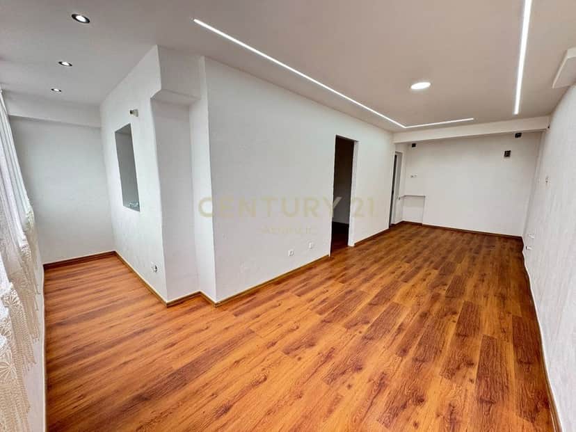 SHITET APARTAMENT 1+1 NE PLAZH RROTA E KUQE DURRES ! 1