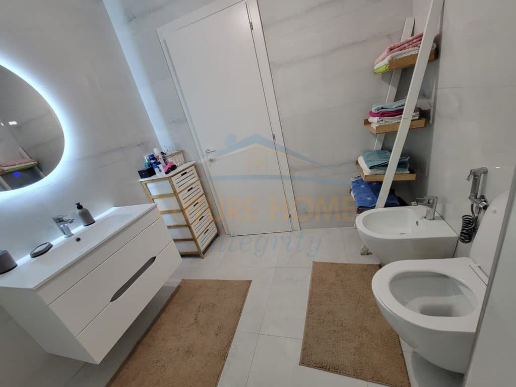 Shitet, Apartament 1+1, Rruga Tefta Tashko Koço, Tiranë 3