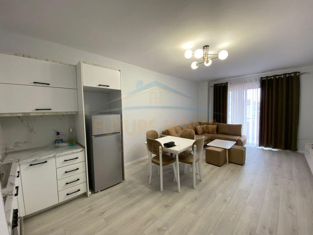 Qera, Apartament 2+1, Unaza e Re. 500 € 0697085775 2