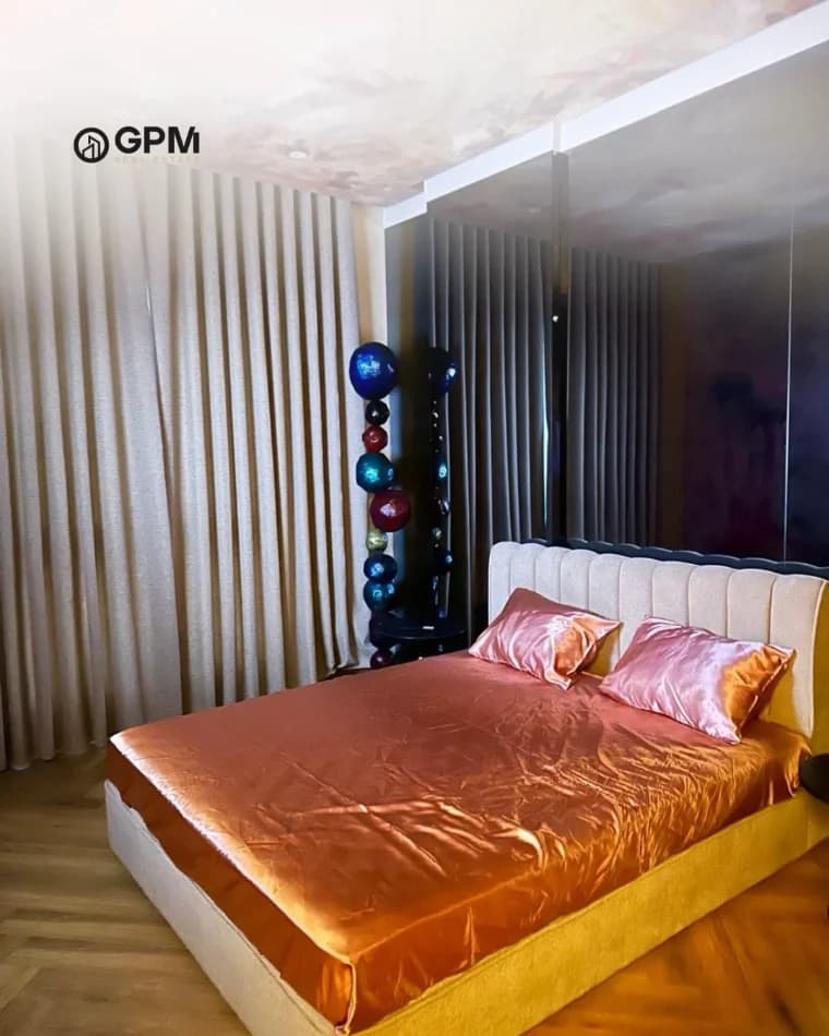 Ofrohet me qira apartament 1+1 tek Arlis 21, i mobiluar në mënyrë moderne dhe i menduar për rehati maksimale në çdo deta 5