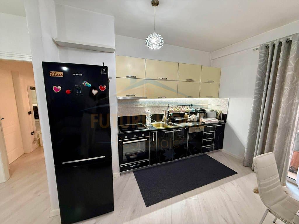 Shitet, Apartament 3+1+2, Unaza e Re, Tiranë 1