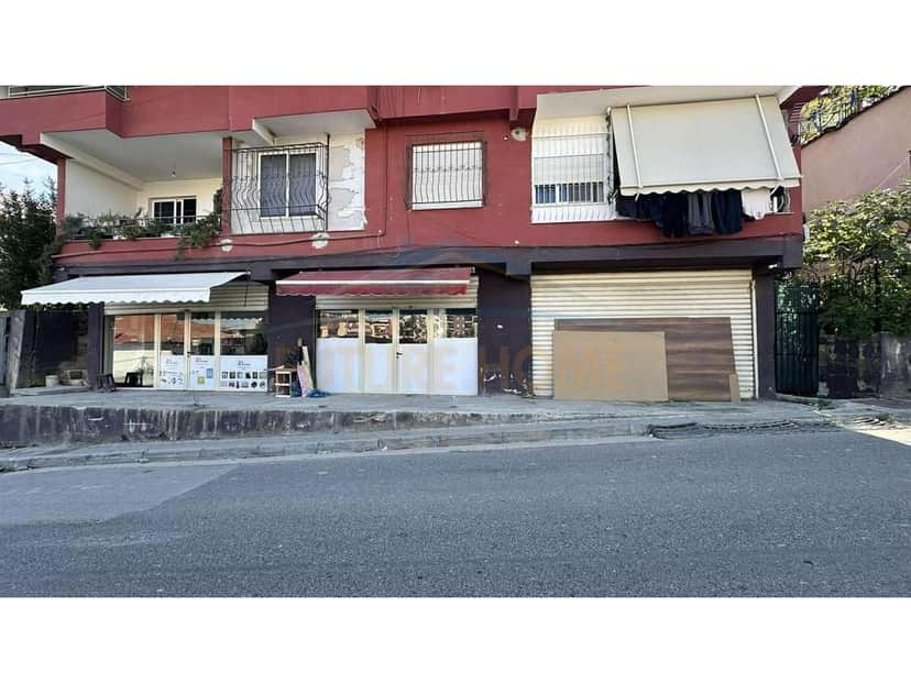 Shitet , Ambient Biznesi , Selitë, Tiranë 1