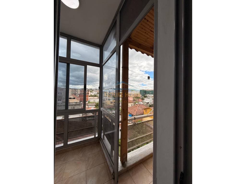 Shitet, Apartament 1+1, Tregu Ri Elektrik, Ali Demi, Tirane 5