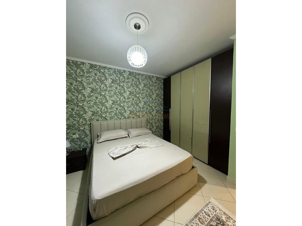 Shitet, Apartament 2+1, Air Albania, Tiranë 5